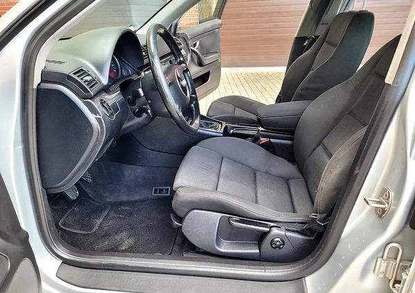 Audi A4 cena 7500 przebieg: 500000, rok produkcji 2001 z Elbląg małe 56